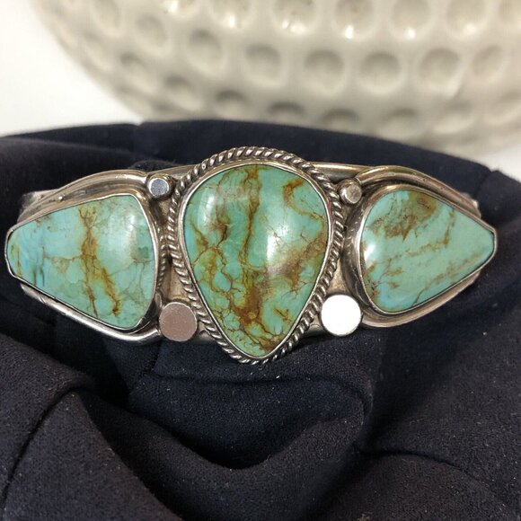VINTAGE NAVAJO SILVER 3 TURQUOISE CUFF BRACELET - Picture 2 of 16